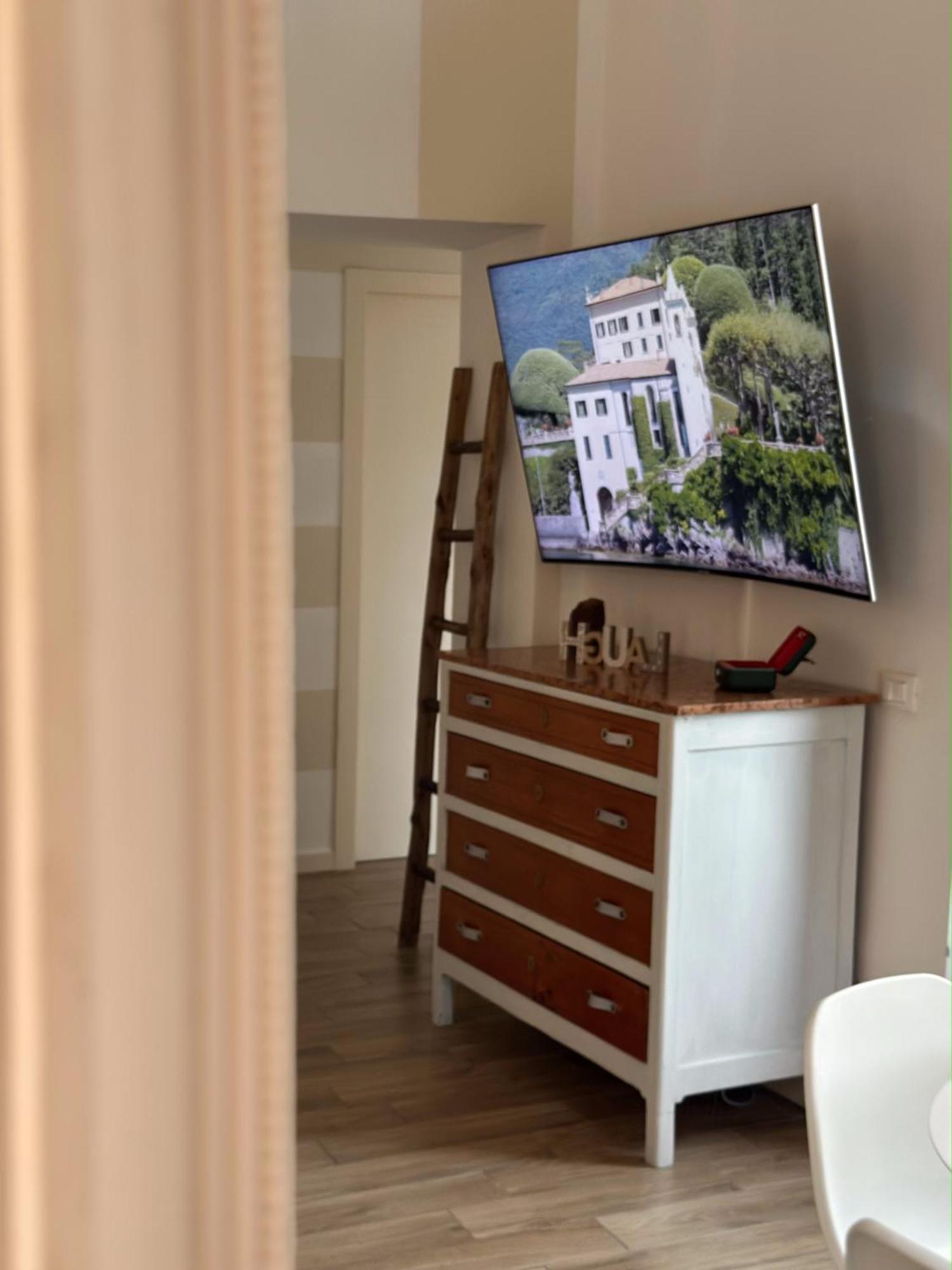 Appartamento Contessa Reina Côme Esterno foto